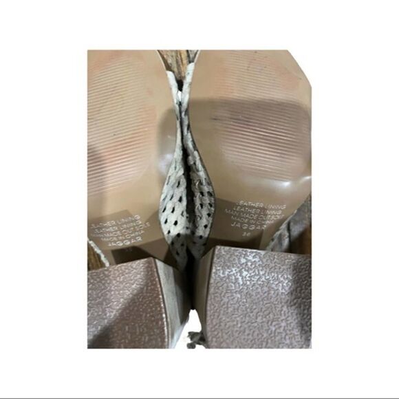 Jaggar nude suede open toe mule heel size 36eur/5 - Picture 8 of 9